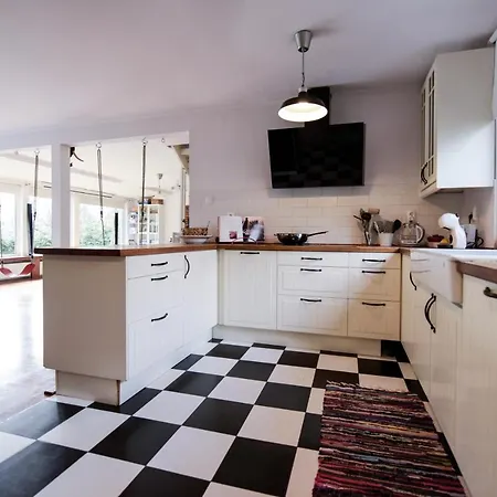 Spacious 3 Bedroom Family Oasis With Sauna, 20 Min From Warsaw Piaseczno  Exterior photo