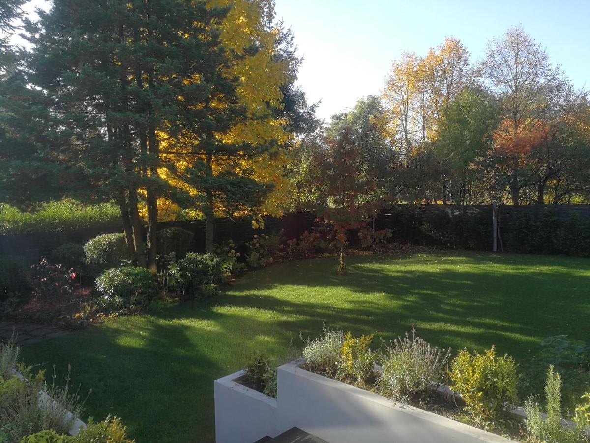 Spacious 3 Bedroom Family Oasis With Sauna, 20 Min From Warsaw Piaseczno (Masovia)