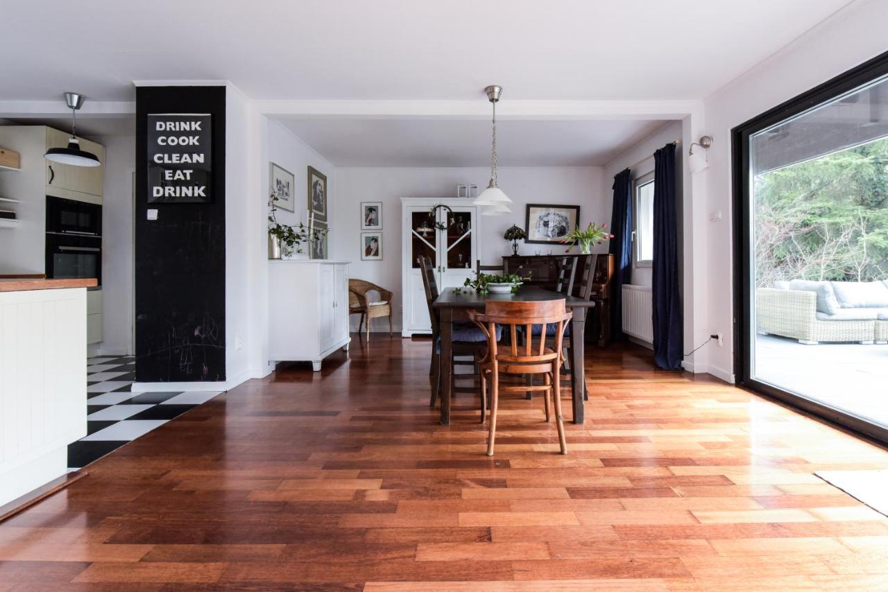 Spacious 3 Bedroom Family Oasis With Sauna, 20 Min From Warsaw
